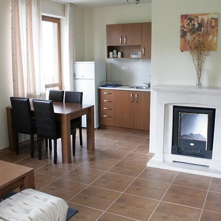 Апартамент В Лъки Спа Комплекс Apartamento Pamporovo Exterior foto