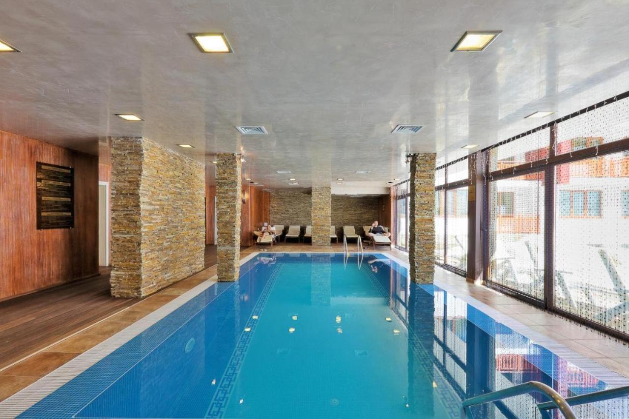 Апартамент В Лъки Спа Комплекс Apartamento Pamporovo Exterior foto
